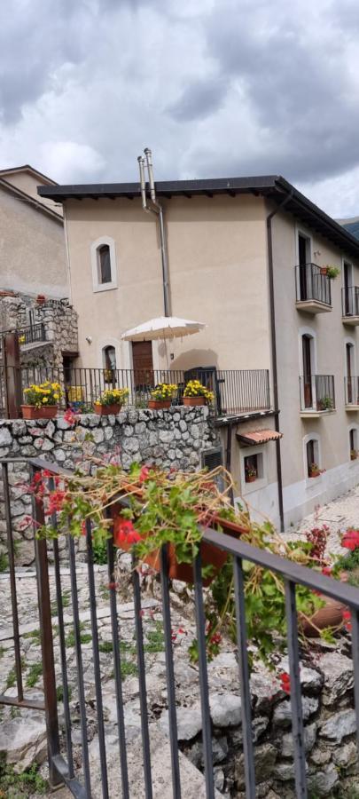 Casa Vacanze Al Castello 빌레타 바레아 외부 사진
